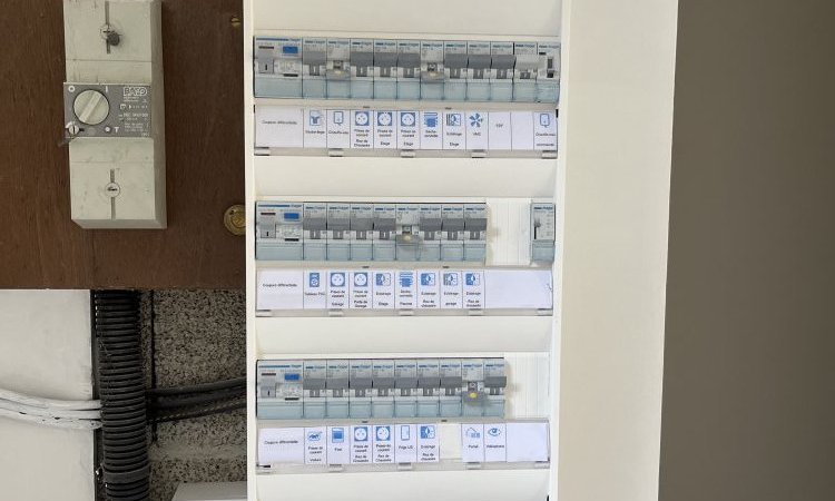 Rénovation électricité maison à Crolles